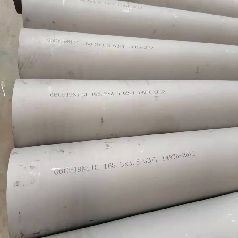 Stainless steel seamless pipes for fluid transportation -...