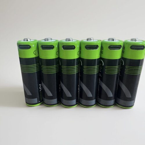 USB充電式AAリチウムイオン電池 - ポータブル電源