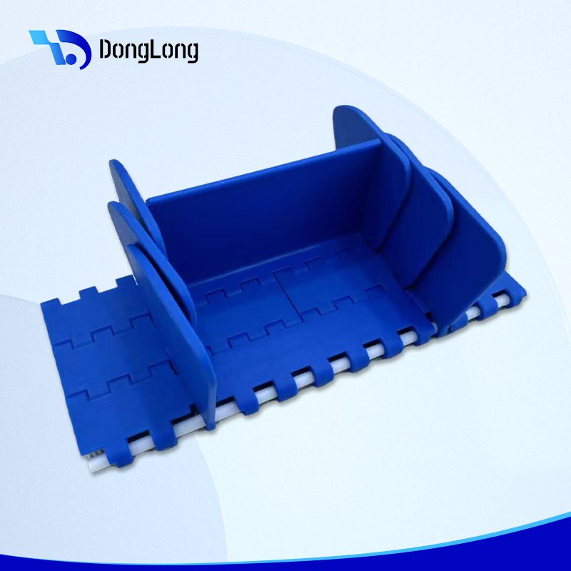 6520 Flat Top Modular Belt With Flights & Side Skirts - Conveyor Belt