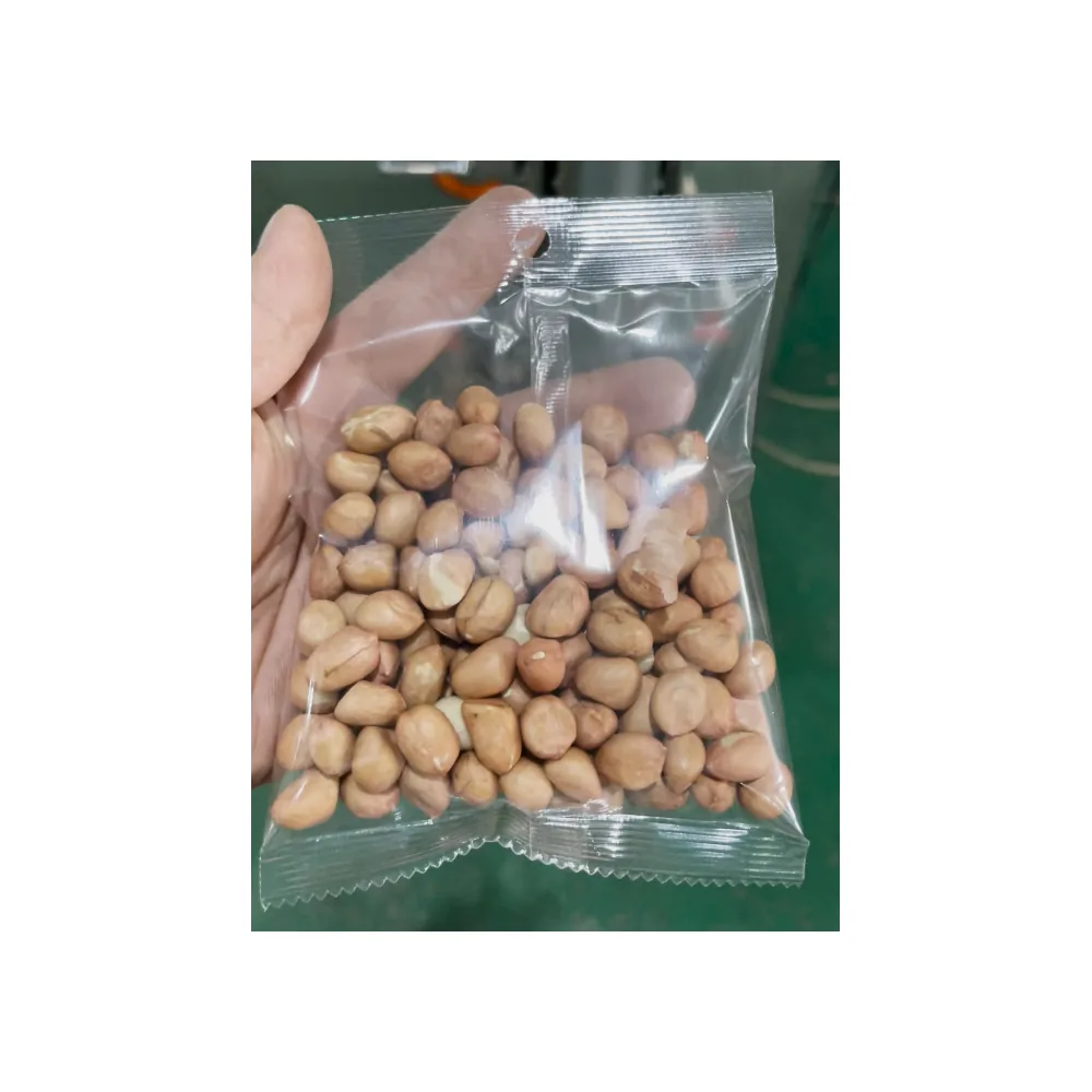 Control and sealing area of vertical nut packing machine