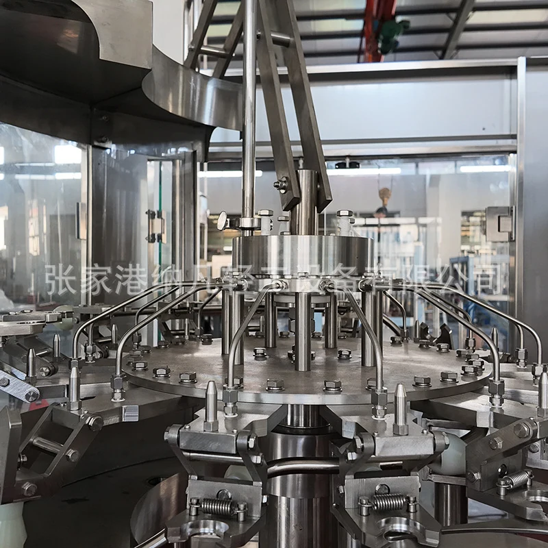 Automatic Bottle Rinsing Filling and Capping Machine for Water - machine view 1