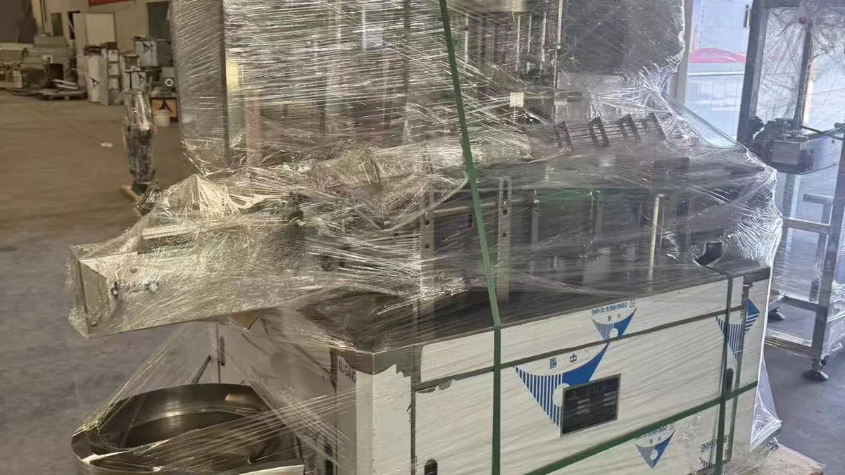 Bird's Nest Drink Rotary Capping Machine Project - Vietnam dealer project