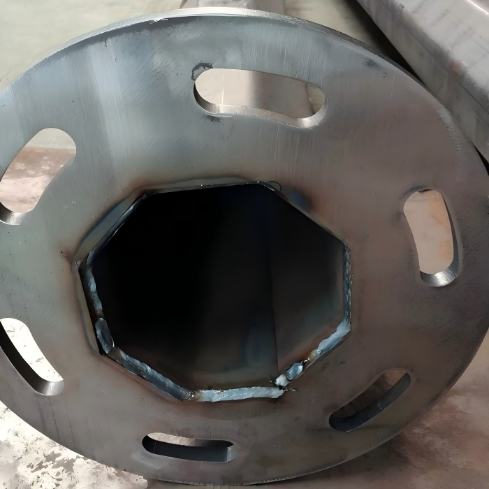 Heavy duty Street Light Pole Structure featuring welded stainless steel design and custom dimensions