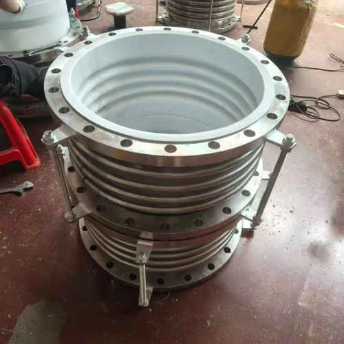 Stainless steel bellows compensator with PTFE inner lining corrosion resistant